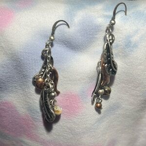 NEW JIM SHORE Dangle earrings. Silver/copper toned